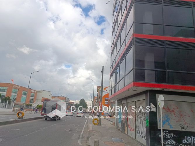 Edificio en  Arriendo en Fontibon, Bogotá - Miniatura 26