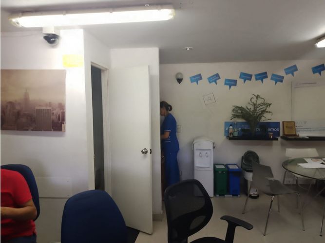 Local en  Venta en El Poblado, Medellín - Miniatura 4
