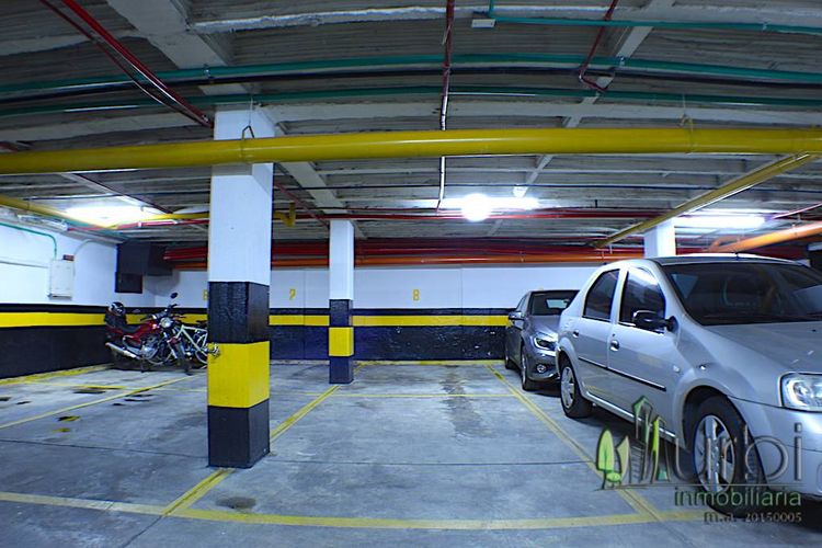 Oficina en  Arriendo en Chico norte, Bogotá - Miniatura 13