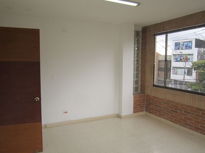 Edificio en arriendo en El Lago, Bogotá - Miniatura 11