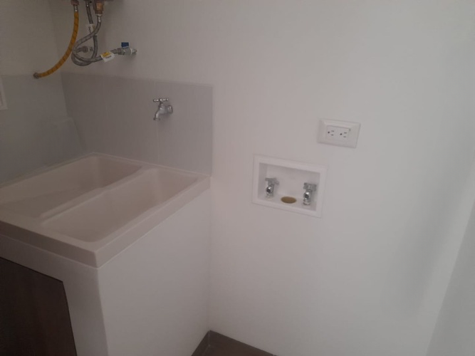 Apartaestudio en  Arriendo en Laureles, Medellín - Miniatura 3