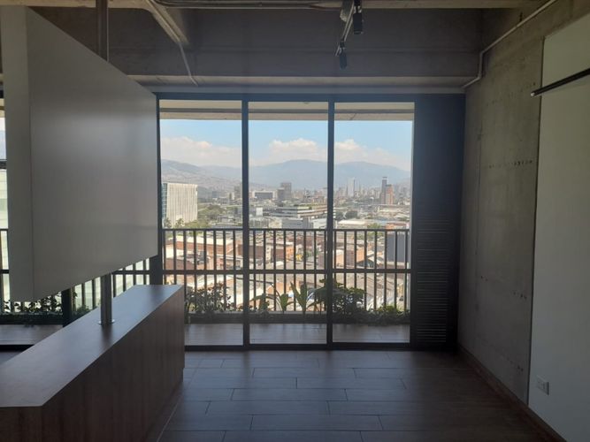 Apartaestudio en  Arriendo en Laureles, Medellín - Miniatura 5