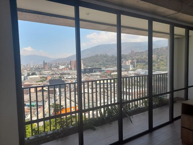 Apartaestudio en  Arriendo en Laureles, Medellín - Miniatura 12
