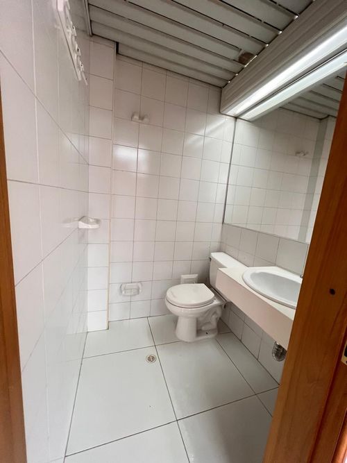 Oficina en  Venta en Santa Barbara, Bogotá - Miniatura 9