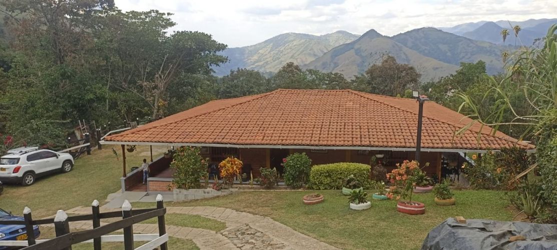 Finca en  Venta en Sitio viejo, Titiribí - Miniatura 2