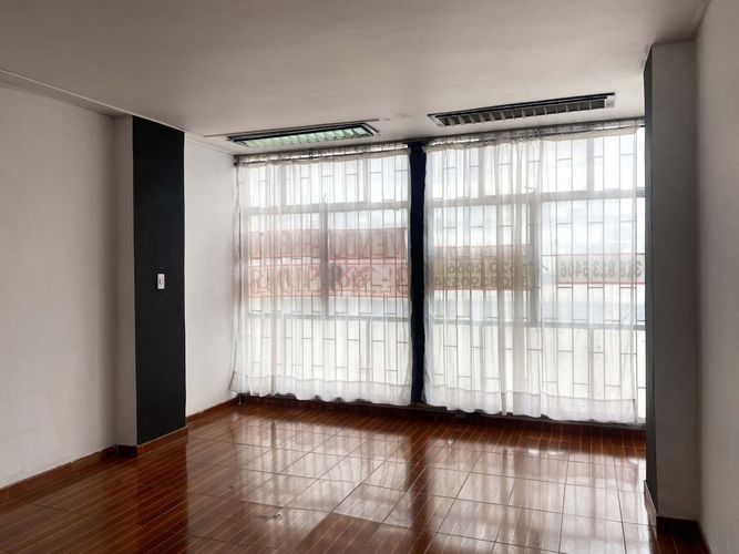 Oficina en  Venta en La veracruz, Bogotá - Miniatura 2