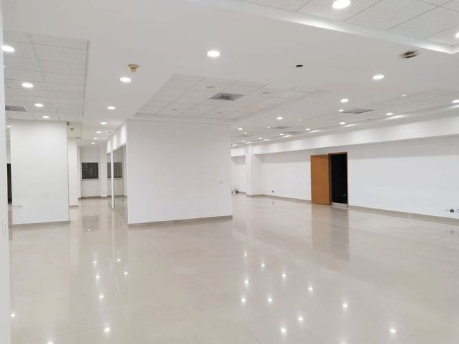 Oficina en  Venta en El Poblado, Medellín - Miniatura 3