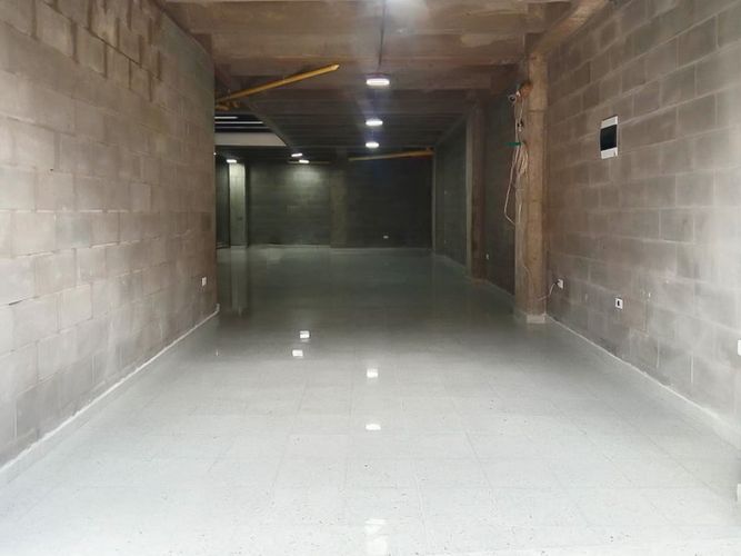 Local en  Arriendo en La independencia, Itaguí - Imagen 1