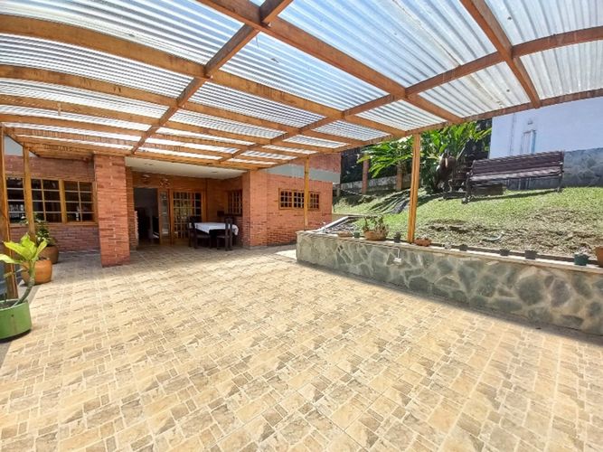 Finca en  Arriendo en Montessori, Envigado - Miniatura 17
