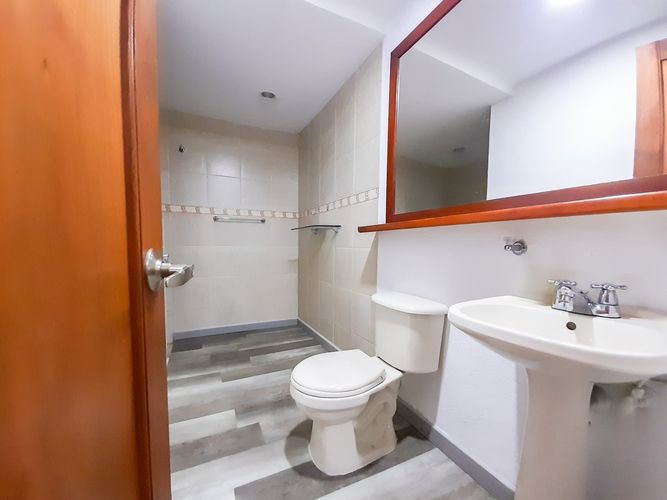 Casa en  Arriendo en Loma del Chocho, Envigado - Miniatura 14