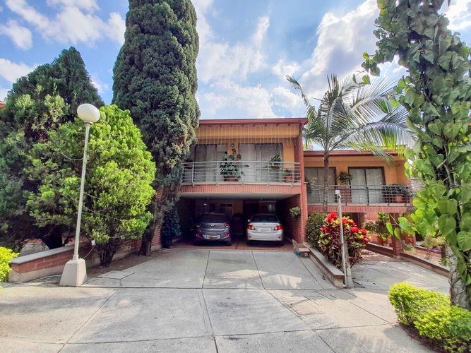 Casa en  Arriendo en Loma del Chocho, Envigado - Miniatura 21