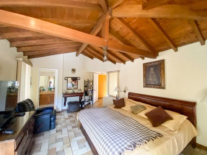 Finca en  Arriendo en Loma del Esmeraldal, Envigado - Miniatura 9