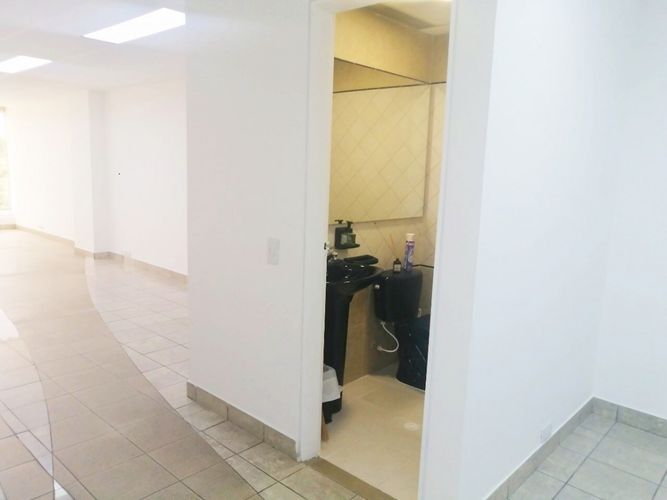 Oficina en  Venta en Chicó Navarra, Bogotá - Miniatura 4