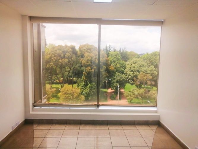 Oficina en  Venta en Chicó Navarra, Bogotá - Miniatura 5