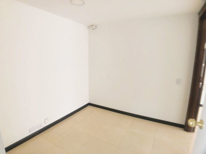 Oficina en  Arriendo en Chicó Navarra, Bogotá - Imagen 1