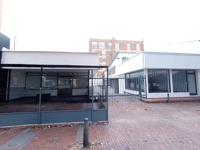 Local en  Arriendo en Chicó Navarra, Bogotá - Imagen 1