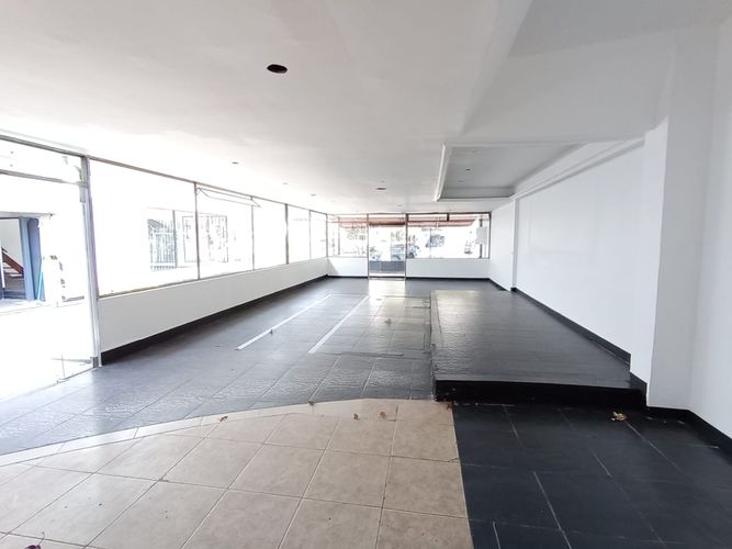 Local en  Arriendo en Chicó Navarra, Bogotá - Miniatura 17