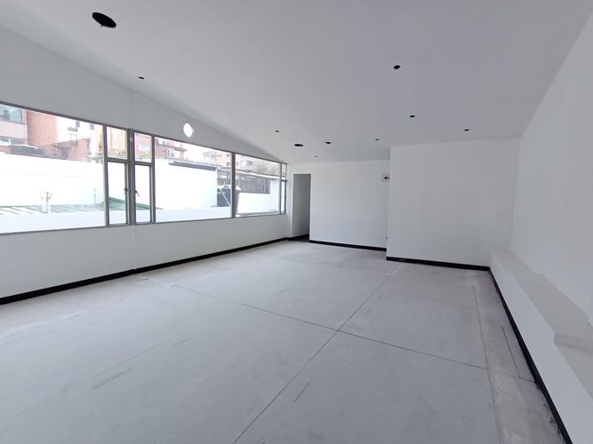 Local en  Arriendo en Chicó Navarra, Bogotá - Miniatura 23