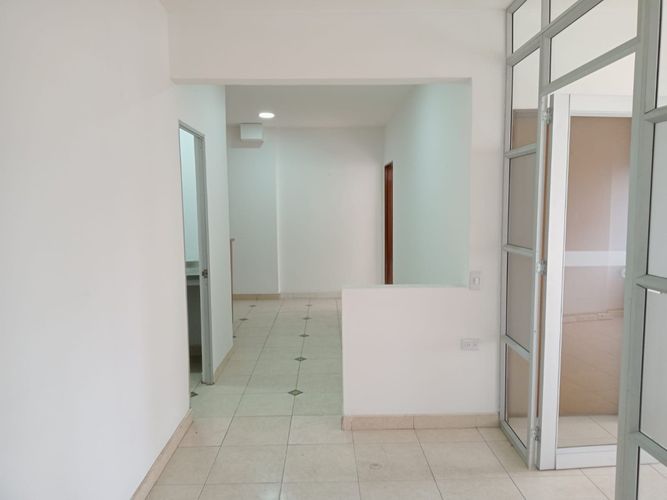 Oficina en  Arriendo en Chico norte, Bogotá - Miniatura 3