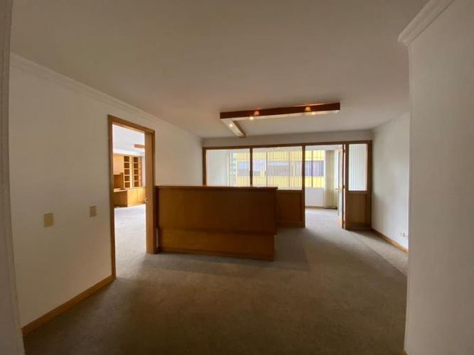 Oficina en venta en Chapinero, Bogotá - Miniatura 2
