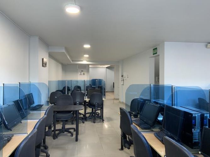 Edificio en arriendo en Chapinero, Bogotá - Miniatura 6