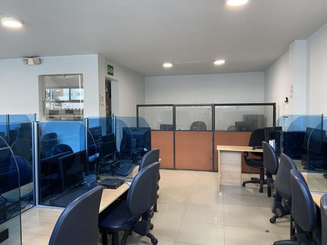 Edificio en arriendo en Chapinero, Bogotá - Miniatura 11