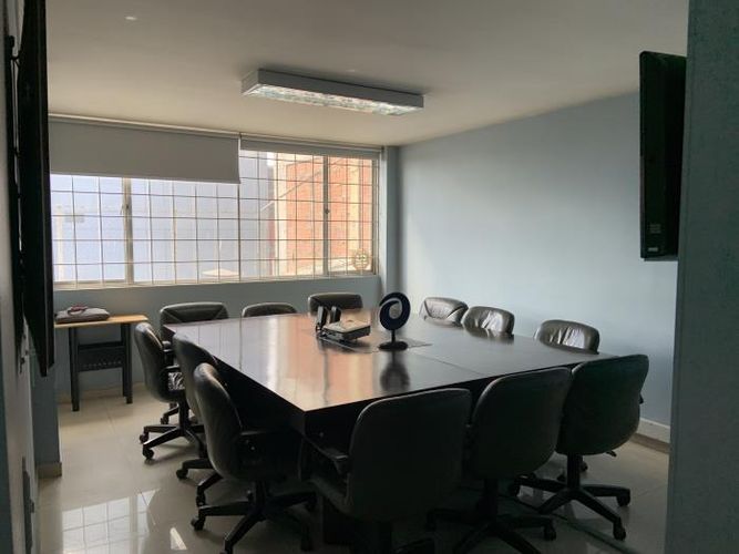 Edificio en arriendo en Chapinero, Bogotá - Miniatura 14