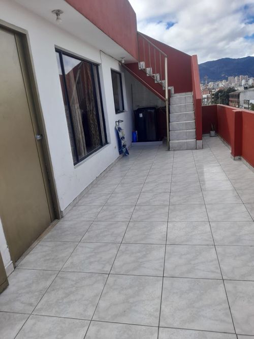 Edificio en venta en Barrios Unidos, Bogotá - Miniatura 3
