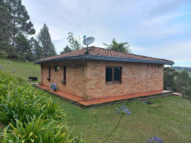 Finca en  Arriendo en Loma del Indio, Medellín - Miniatura 8