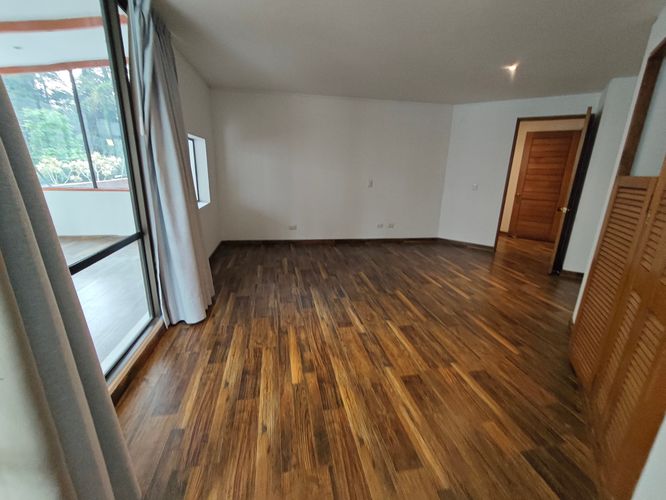 Apartamento en  Venta en Chico norte, Bogotá - Miniatura 6