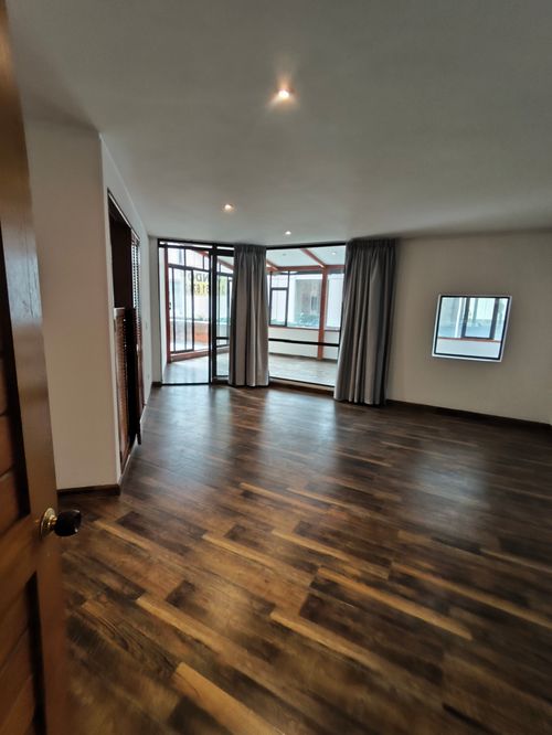 Apartamento en  Venta en Chico norte, Bogotá - Miniatura 12