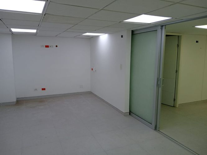 Local en  Arriendo en Salamanca, Soledad - Miniatura 22