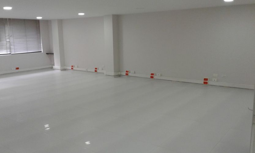 Oficina en  Arriendo en Chico norte, Bogotá - Miniatura 2