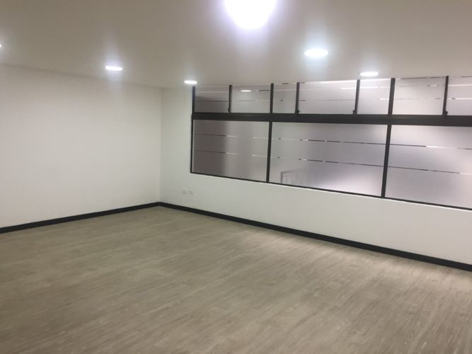 Oficina en  Arriendo en Chico norte, Bogotá - Miniatura 11
