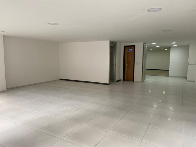 Oficina en  Arriendo en Chico norte, Bogotá - Miniatura 17