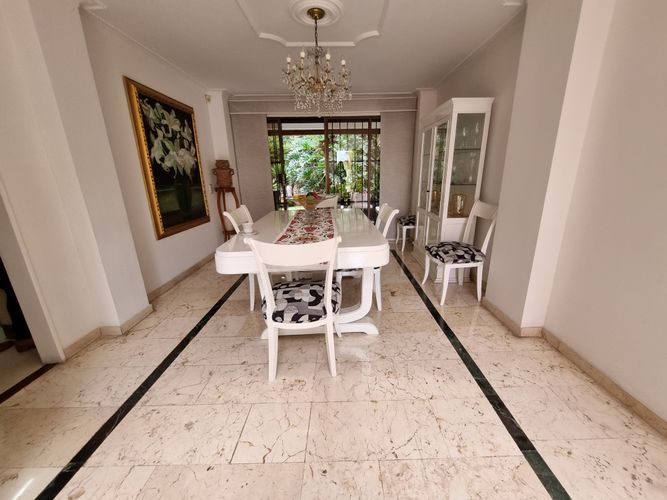 Casa en  Venta en El Poblado, Medellín - Imagen 1