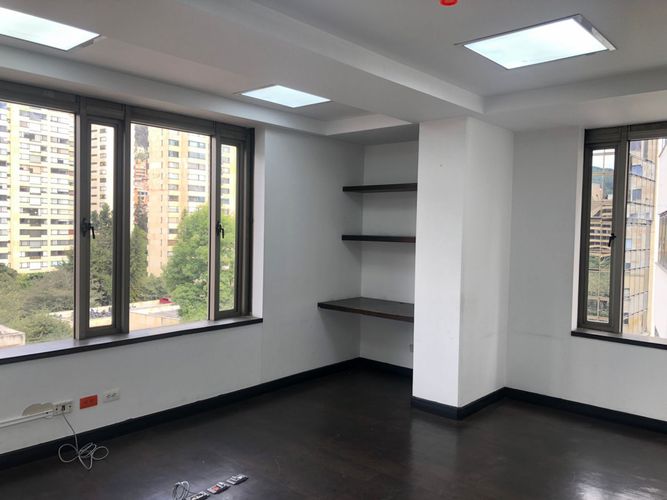 Oficina en arriendo en La porciuncula, Bogotá - Miniatura 9