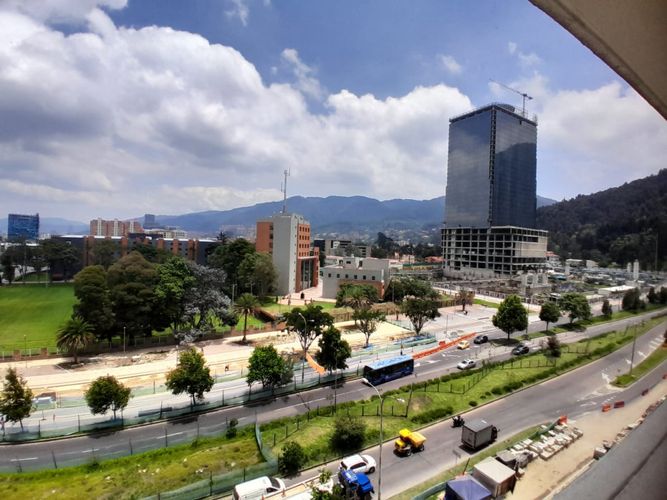Oficina en  Venta en Chicó Reservado, Bogotá - Imagen 1