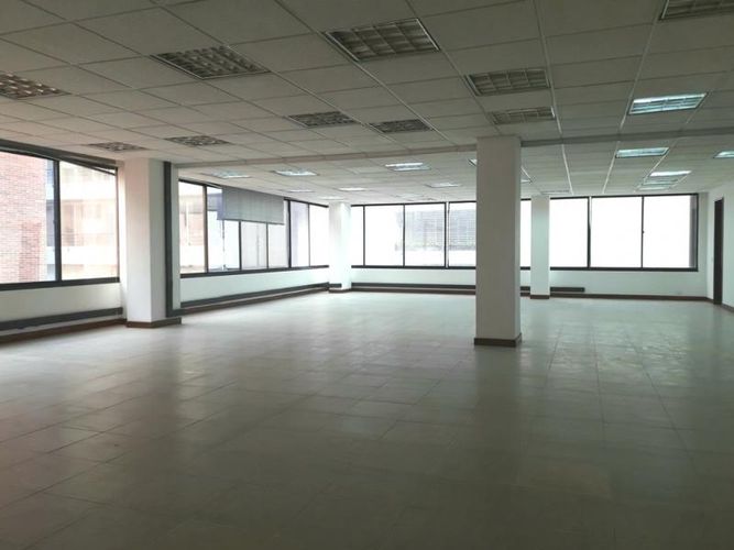 Oficina en  Arriendo en Chico norte, Bogotá - Miniatura 2
