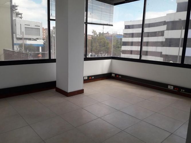 Oficina en  Arriendo en Chico norte, Bogotá - Miniatura 10