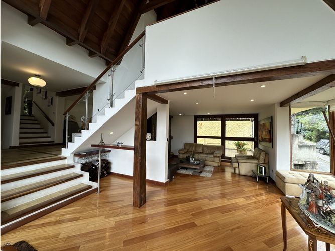 Casa en venta en Bosque de pinos, Bogotá - Miniatura 2