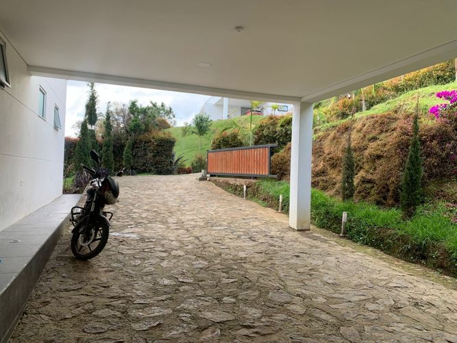 Finca en  Arriendo en Aeropuerto, Rionegro - Imagen 1