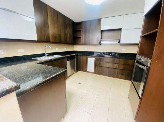 Casa en  Arriendo en San Lucas, Medellín - Miniatura 5