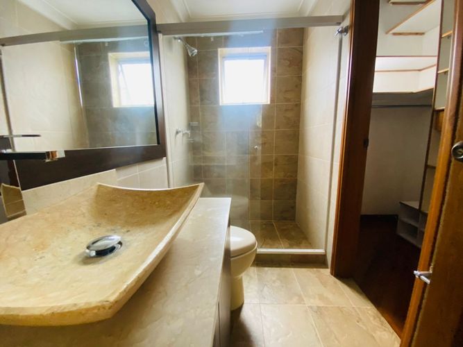 Casa en  Arriendo en San Lucas, Medellín - Miniatura 7