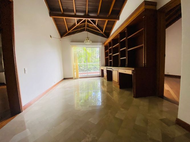 Casa en  Arriendo en San Lucas, Medellín - Miniatura 12
