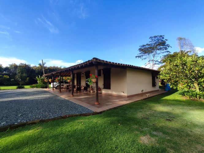 Finca en  Arriendo en Llano Grande, Rionegro - Miniatura 17