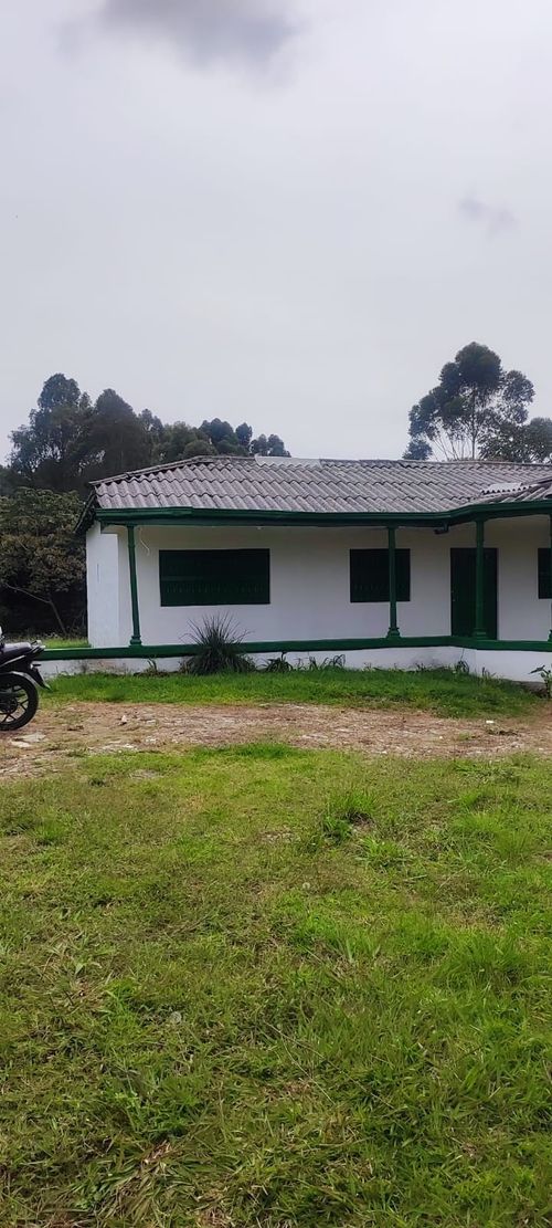 Finca en  Arriendo en Lomitas, La ceja - Miniatura 3
