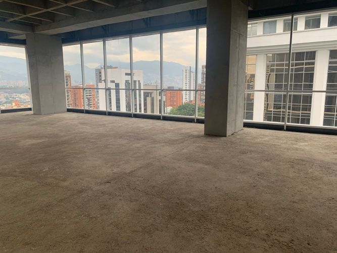 Oficina en  Venta en El Poblado, Medellín - Miniatura 2