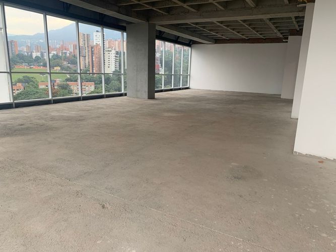 Oficina en  Venta en El Poblado, Medellín - Miniatura 4