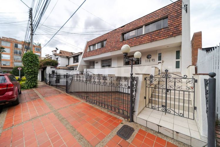 Oficina en venta en Zona norte, Bogotá - Miniatura 2